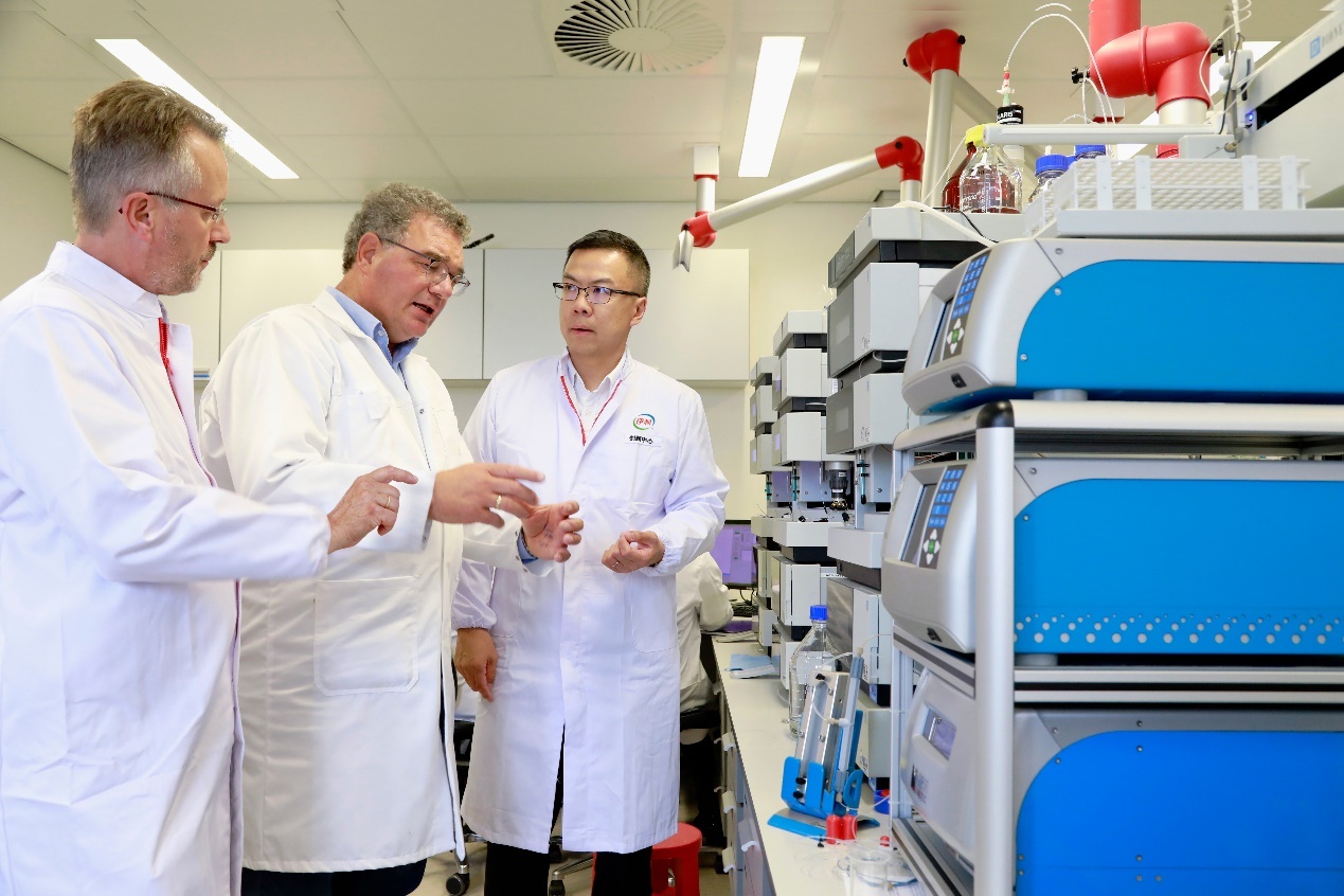 加碼科技研發(fā) 乳業(yè)品牌助力嬰配粉產(chǎn)業(yè)提質(zhì)升級(jí)