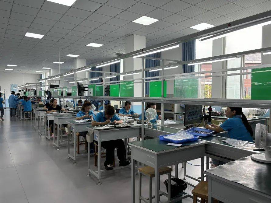 貴安東江科技智能制造實(shí)現(xiàn)新突破 整體自動(dòng)化率達(dá)50%，科技研發(fā)持續(xù)發(fā)力